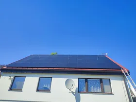 Fotografie realizace: Rodinný dům — 20 kWp, 64 kWh baterie