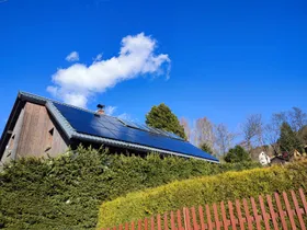 Fotografie realizace: Rodinný dům — 12 kWp s baterií a NZÚ