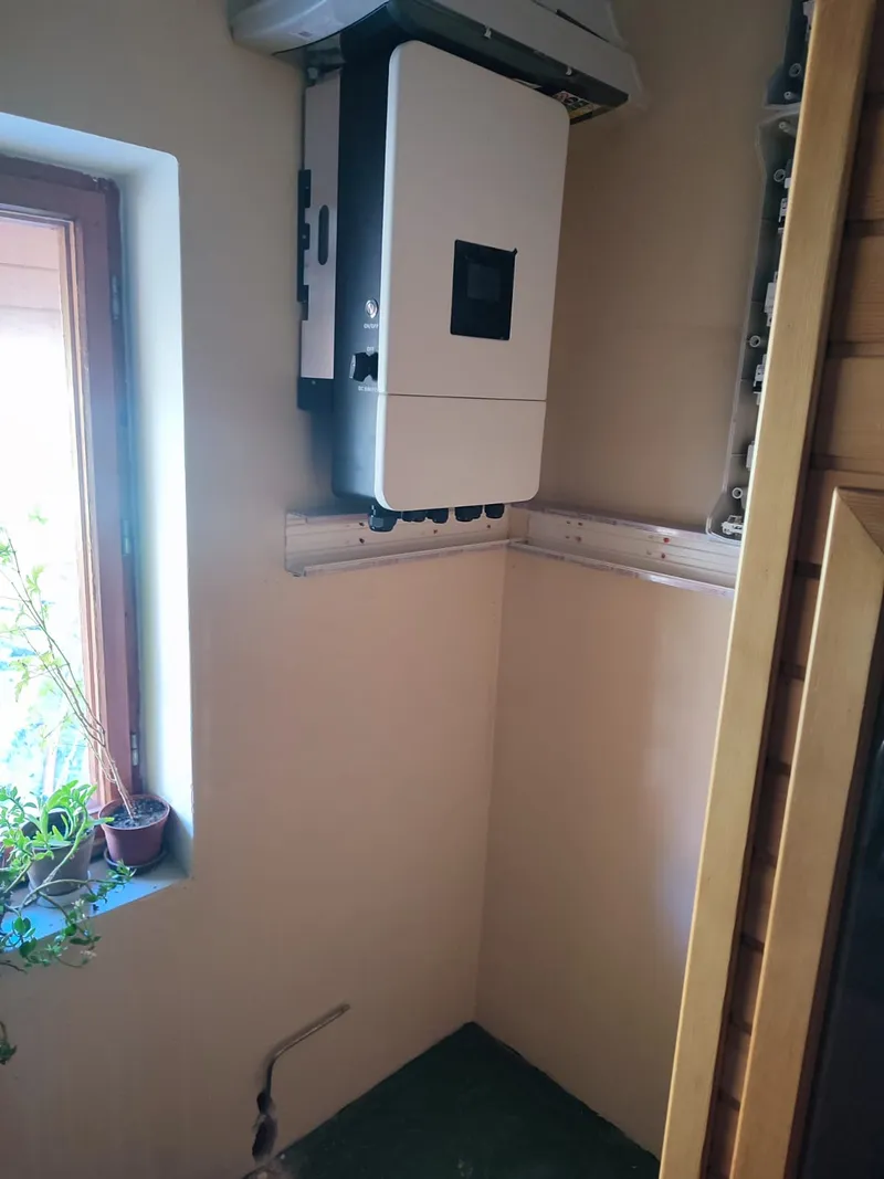Fotografie 1 z realizace Rodinný dům — 12 kWp s baterií a NZÚ