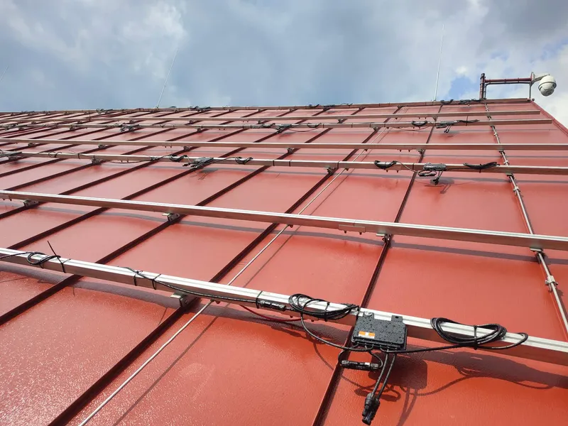 Fotografie 1 z realizace Rodinný dům — 20 kWp, 64 kWh baterie