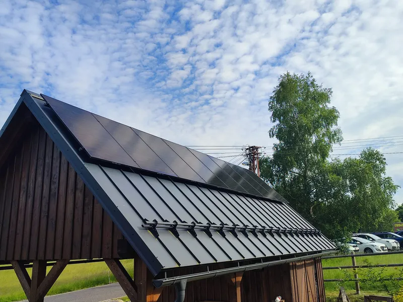 Fotografie 1 z realizace Rodinný dům — 12 kWp s baterií