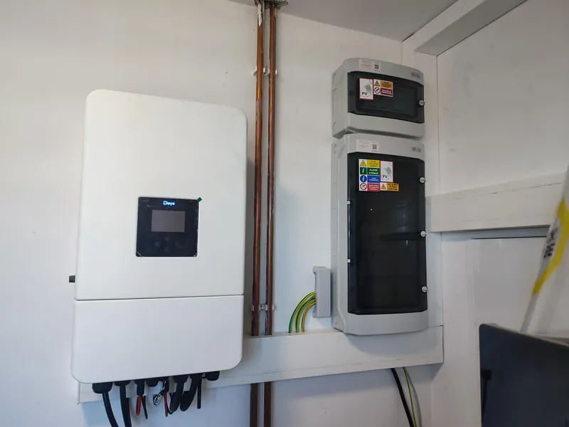 Fotografie 1 z realizace Rodinný dům — 9,9 kWp s baterií a NZÚ