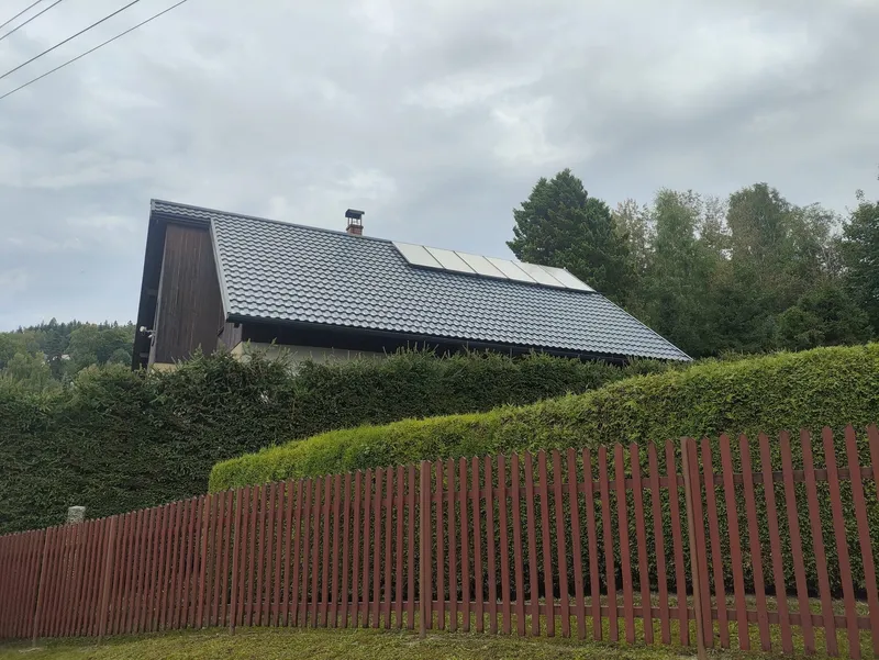 Fotografie 2 z realizace Rodinný dům — 12 kWp s baterií a NZÚ